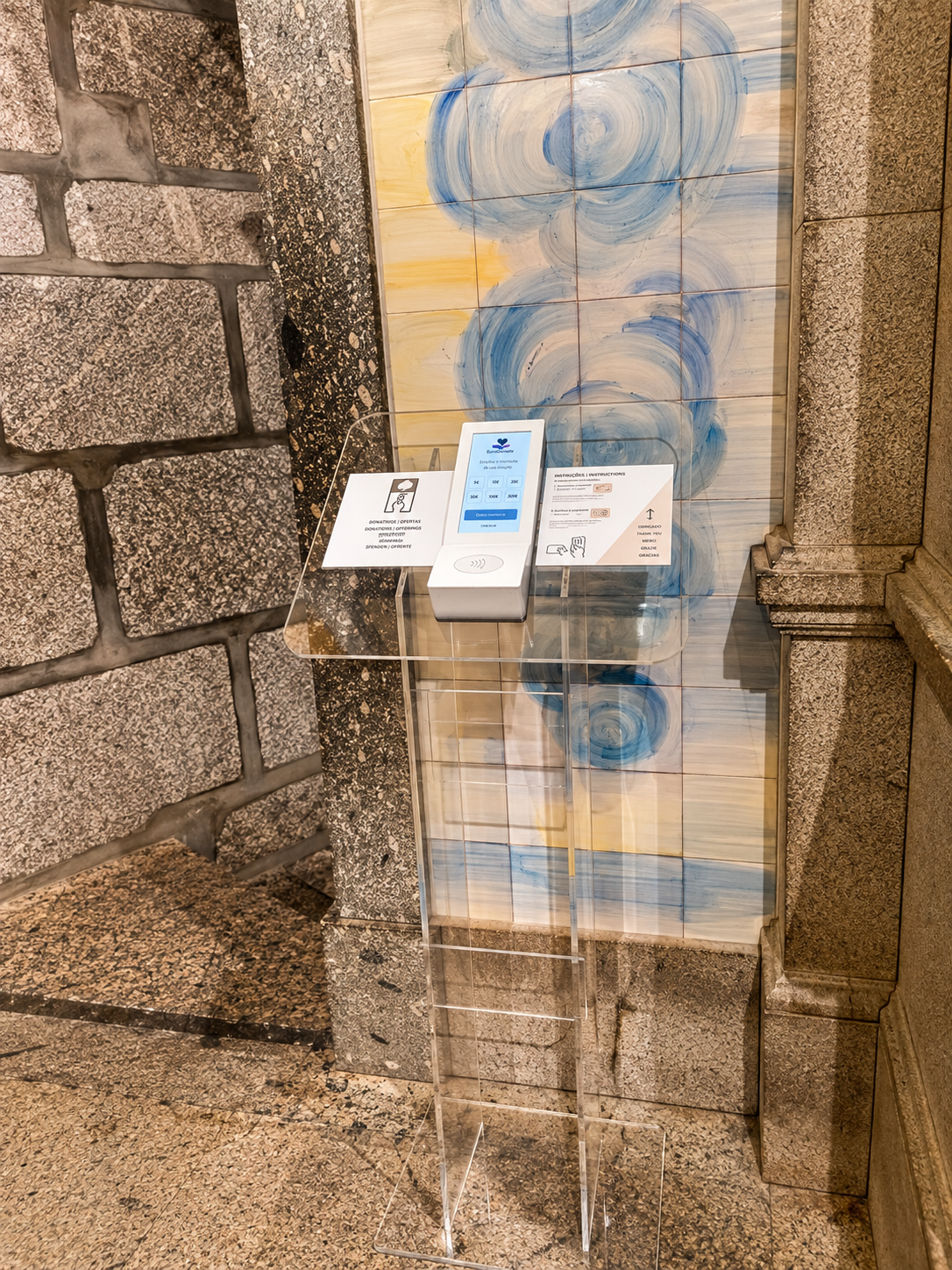 Terminal EuroDonate em Santuário de S. Bento da Porta Aberta, Terras de Bouro
